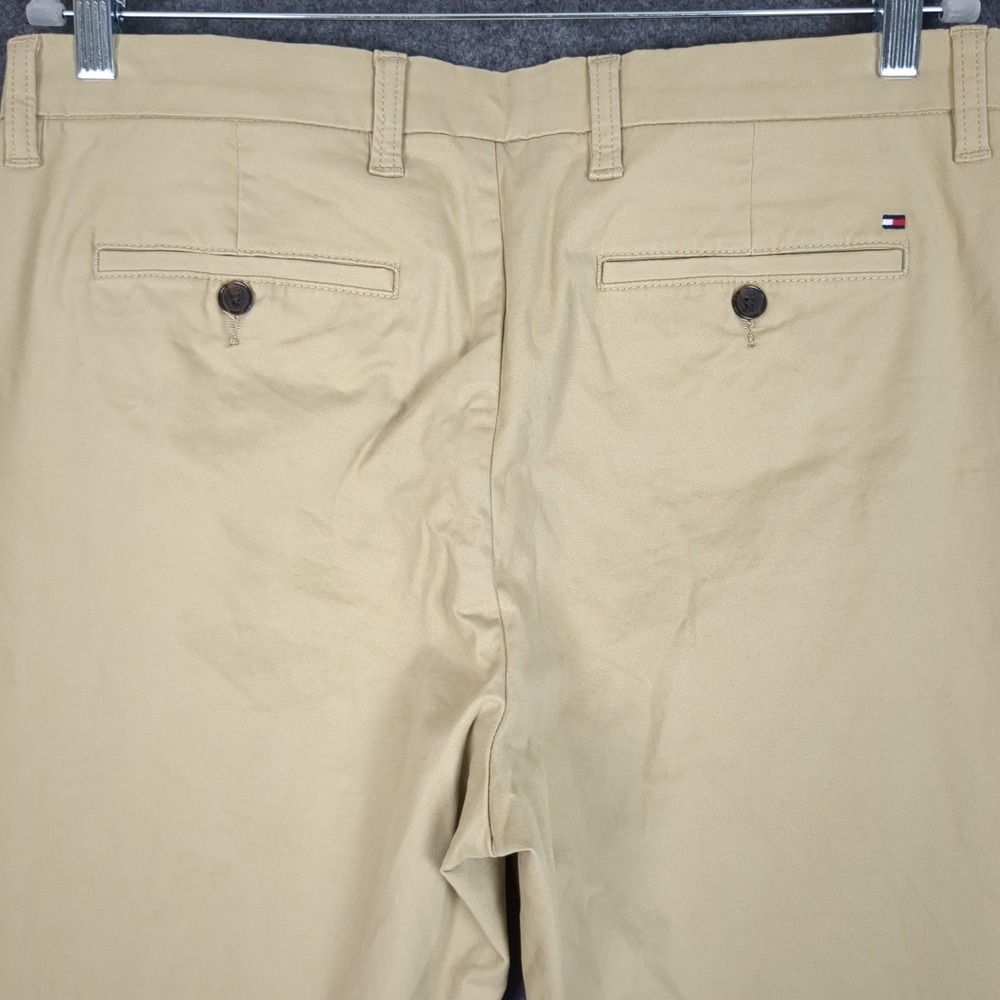 Tommy Hilfiger Mens Regular Fit Stretch Chino Pants Khaki Tan 34x32 Casual Work - Picture 8 of 14